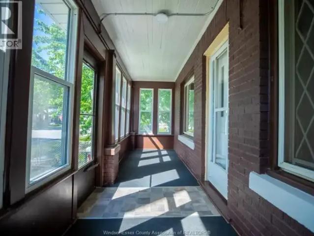 House 3 Bedroom For Rent Windsor ON 2200 ELS102883786