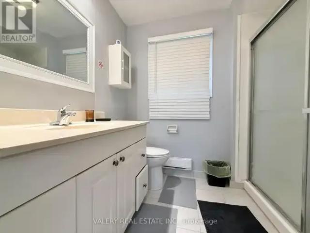 House 3 Bedroom For Rent Windsor ON 2200 ES101090457
