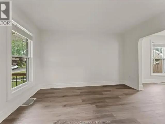 House 3 Bedroom For Rent Windsor ON 2300 ES105118921
