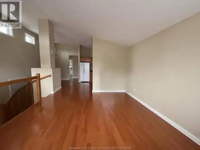 House 3 Bedroom For Rent Windsor ON 2900 ES103338634