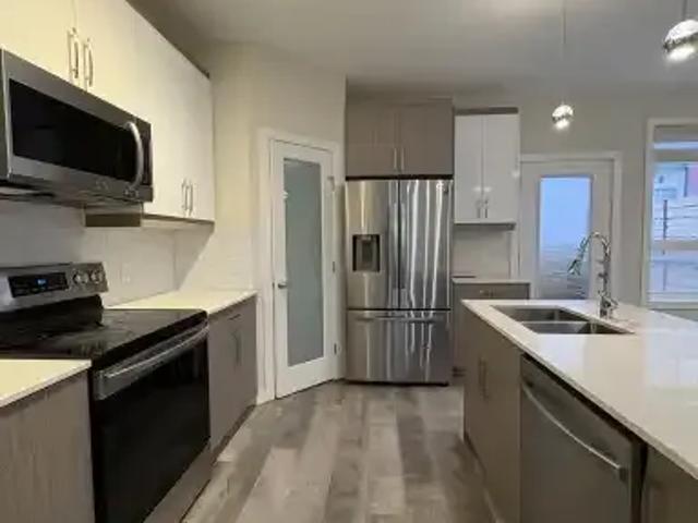 House 3 Bedroom For Rent Winnipeg MB 2445 ELS102846164