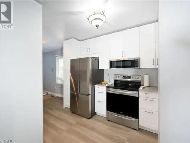 House 3 Bedroom For Rent Thorold ON 2500 ES103380086