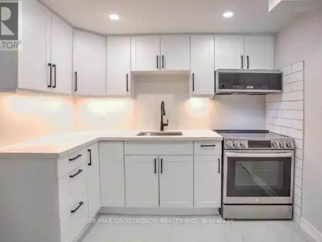 House 3 Bedroom For Rent Vaughan ON 2500 ELS101879171
