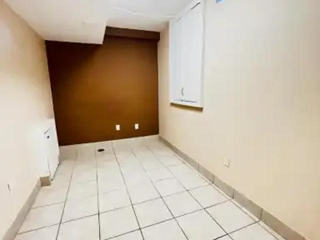 House 3 Bedroom For Rent Vaughan ON 2800 ES104471117