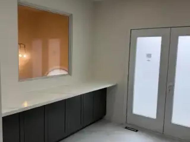 House 3 Bedroom For Rent Vaughan ON 3000 ES104941149