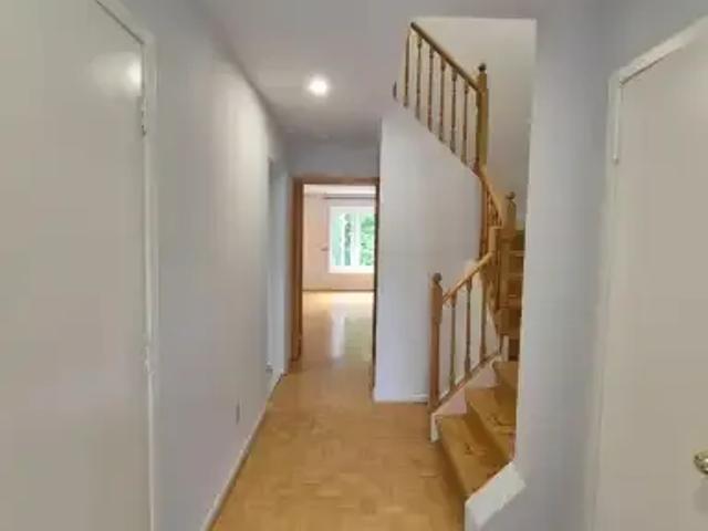 House 3 Bedroom For Rent Vaughan ON 3650 ES103958850