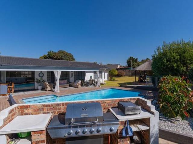 3 Bedroom House Johannesburg Gauteng 110000 DS86112633