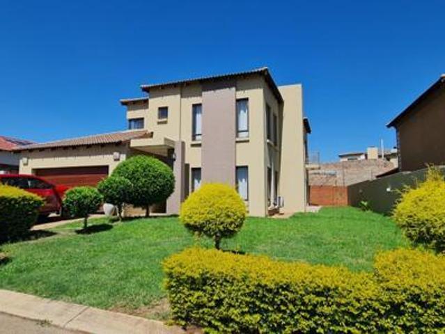 House Thorn Field Estate Gauteng LS67605368