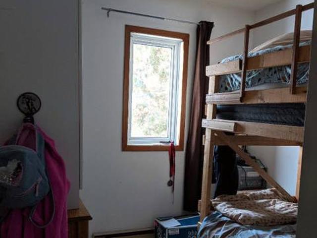 HOUSE TO BE MOVED