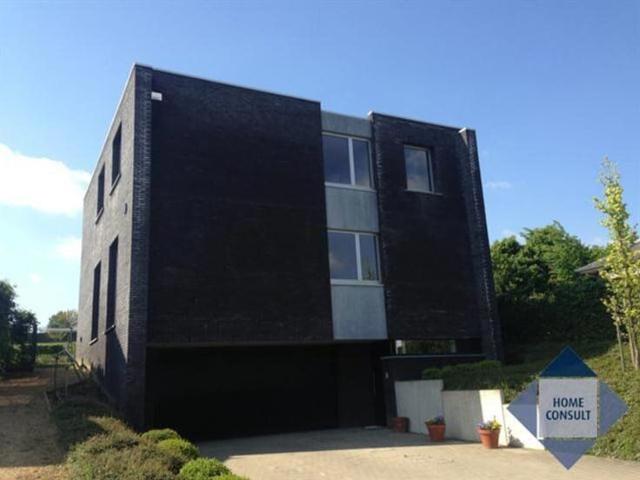 House to rent: Onze Lieve Vrouwstraat 28, 3080 Tervuren on Realo