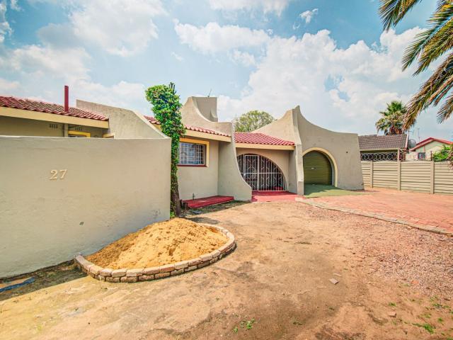 House To Rent in Birchleigh North, Kempton Park