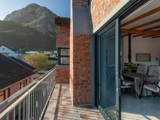 2 Bedroom house to rent in Voelklip, Hermanus