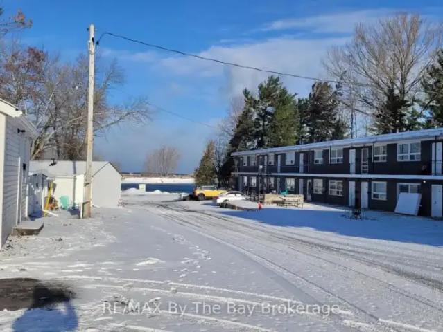 House Wasaga Beach ON LS99507086