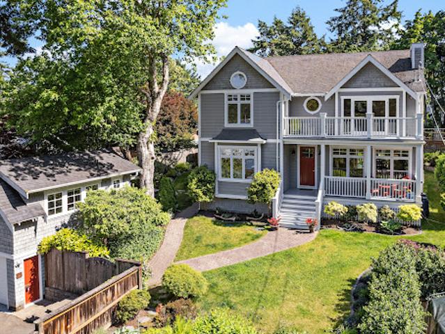 House with garden