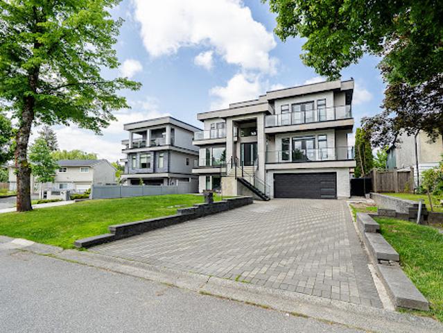 House with garden