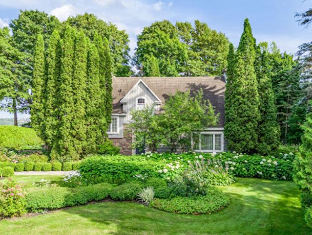 House with garden