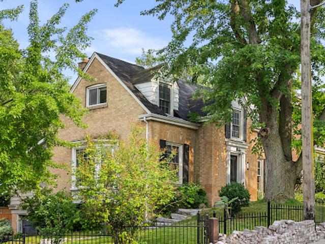 House with garden