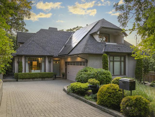 House with garden