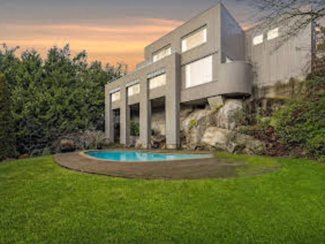 House with Garden
