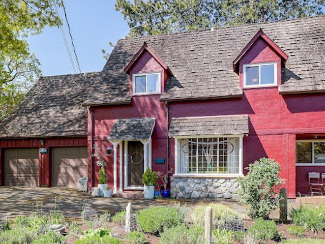 House with garden