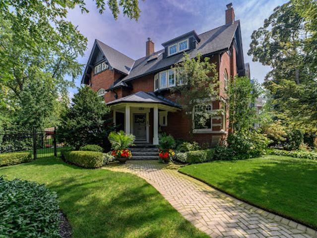House with garden