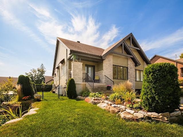 House with garden