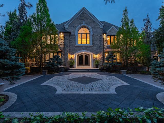 House with garden