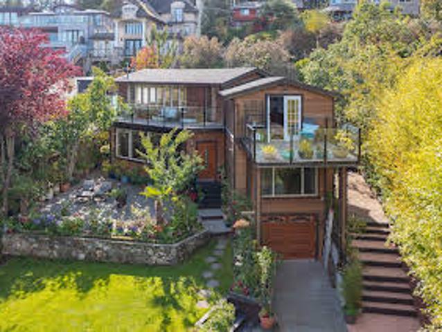 House with Garden
