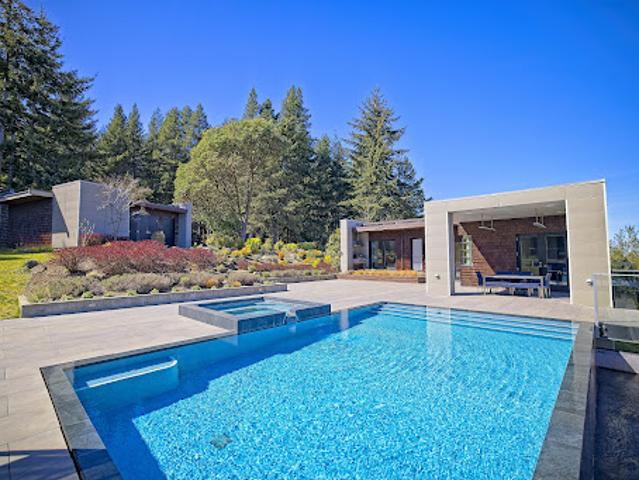House with garden and terrace