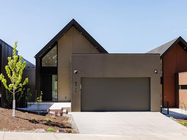 House with terrace