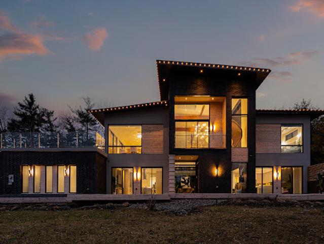 House with terrace