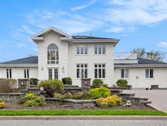 House with Terrace