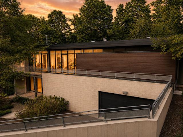 House with terrace