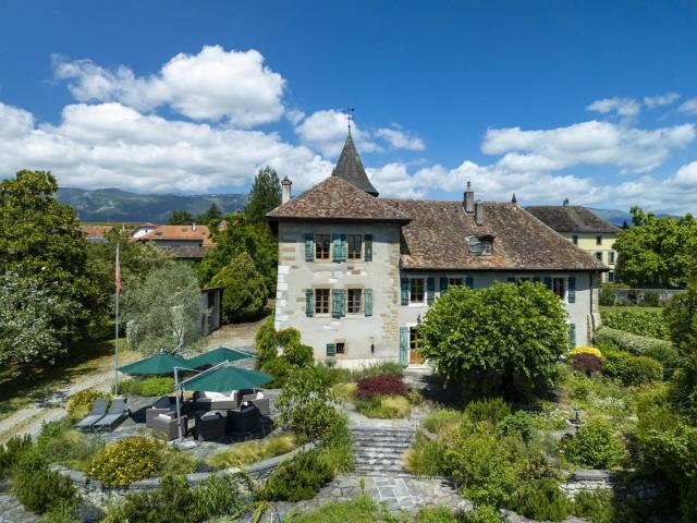 House with 18 rooms on sale in Satigny 930 m² | dreamo. Ch
