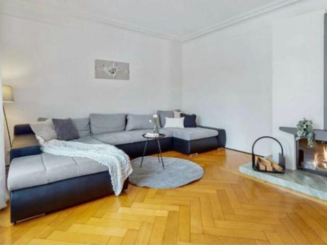 House with 19 rooms on sale in Huttwil 600 m² | dreamo. Ch