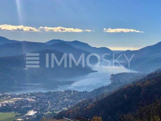 House with 10 rooms on sale in Cademario 105 m² | dreamo. Ch