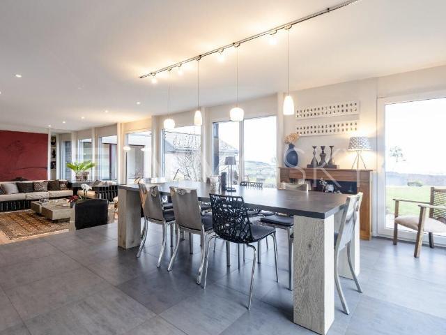 House with 11 rooms on sale in Le Vaud 330 m² | dreamo. Ch