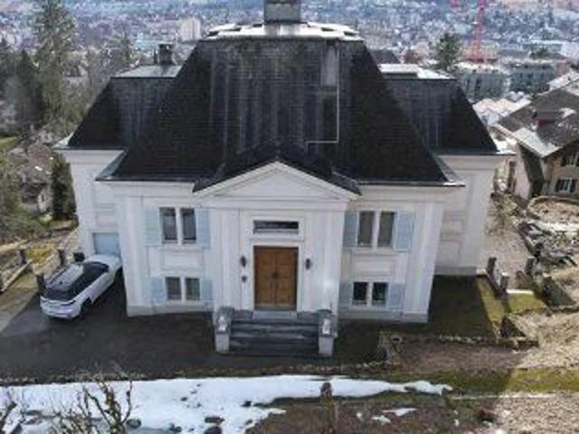 House with 13 rooms on sale in La Chaux de Fonds 500 m² | dreamo. Ch