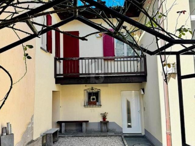 House with 3 rooms on sale in Gnosca 100 m² | dreamo. Ch
