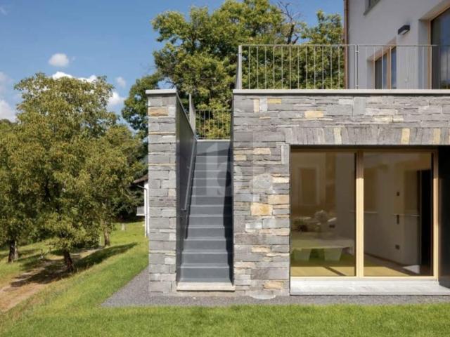 House with 4.5 rooms on sale in Breno 109 m² | dreamo. Ch