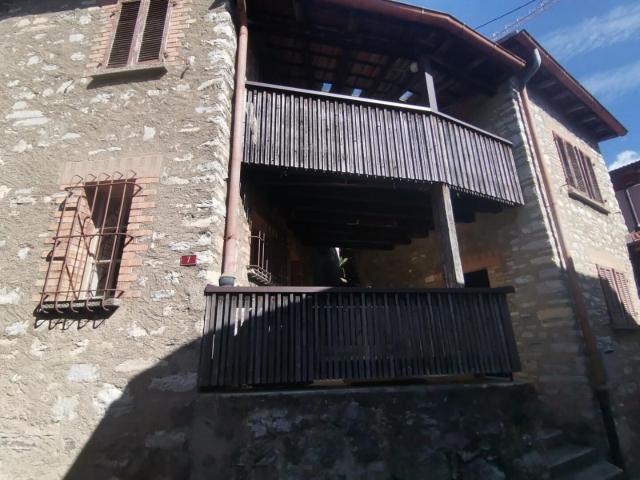 House with 4.5 rooms on sale in Bruzella 100 m² | dreamo. Ch