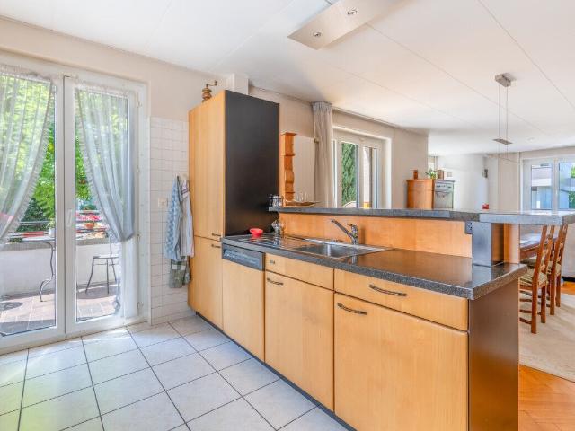 House with 4.5 rooms on sale in Denges 241 m² | dreamo. Ch