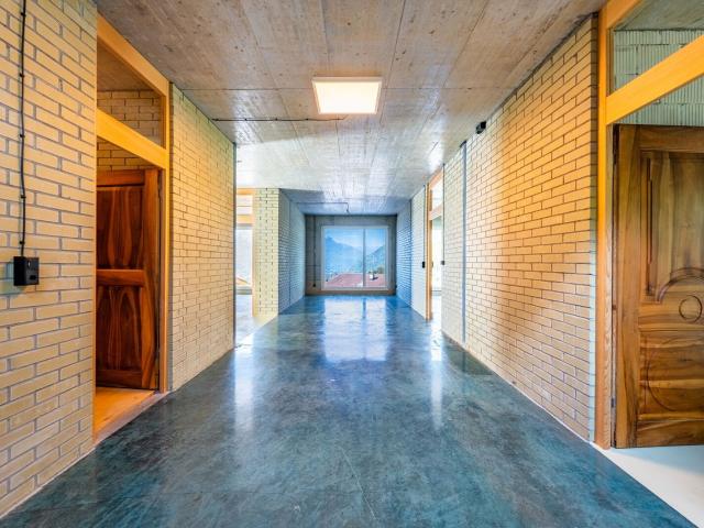 House with 4.5 rooms on sale in Schattdorf 222 m² | dreamo. Ch
