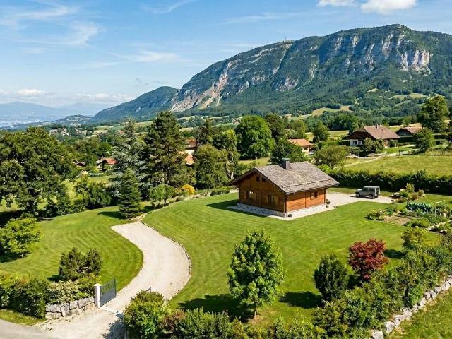 House with 4 rooms on sale in Collonges sous Salève 200 m² | dreamo. Ch
