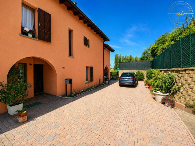 House with 5.5 rooms on sale in Morbio Inferiore | dreamo. Ch