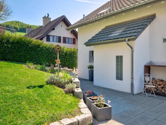 House with 5.5 rooms on sale in Oberdorf BL 165 m² | dreamo. Ch