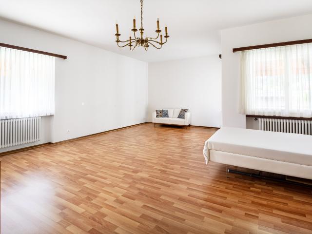 House with 5.5 rooms on sale in Camorino 160 m² | dreamo. Ch