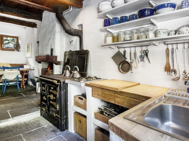 House with 5.5 rooms on sale in Cavergno/Cevio 122 m² | dreamo. Ch
