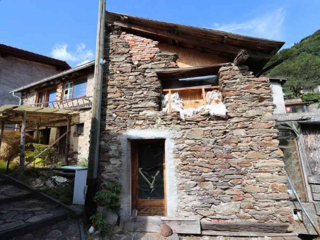 House with 5.5 rooms on sale in Certara 140 m² | dreamo. Ch