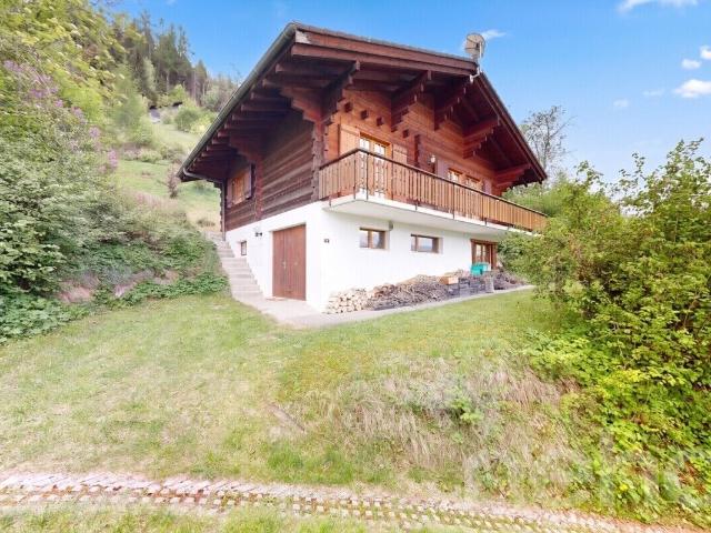 House with 5.5 rooms on sale in Grône 100 m² | dreamo. Ch